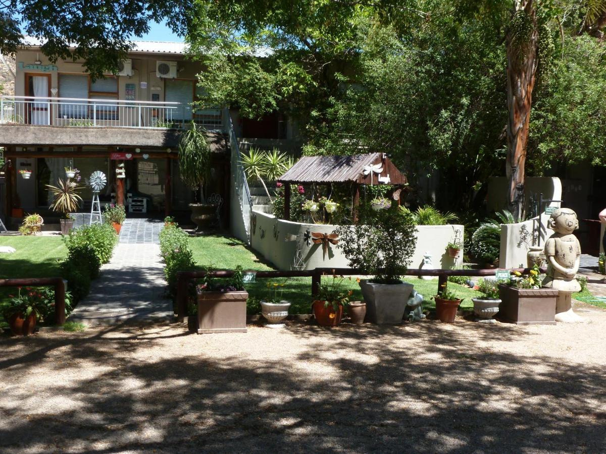 Springbok Apartments Exterior photo