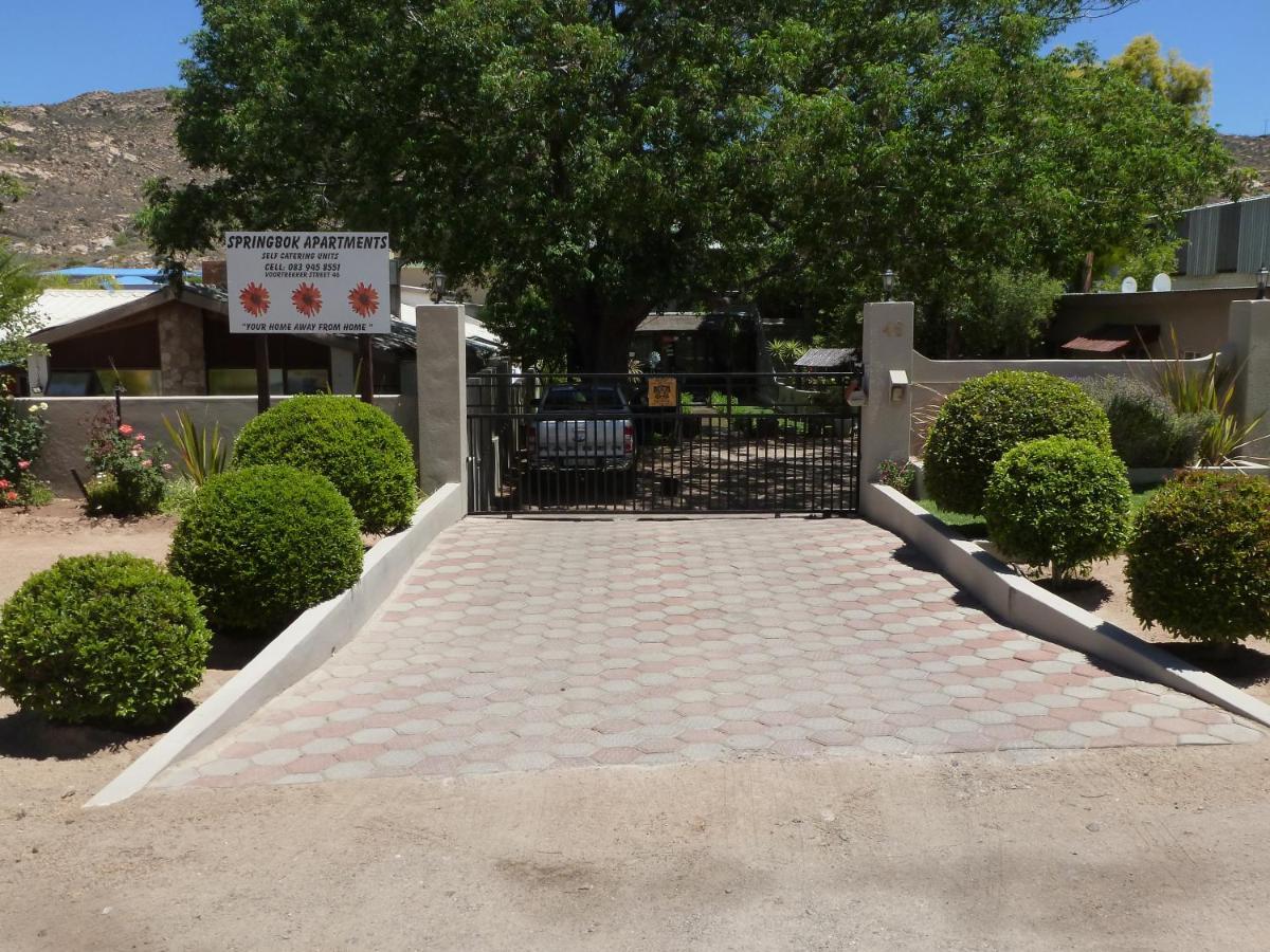 Springbok Apartments Exterior photo