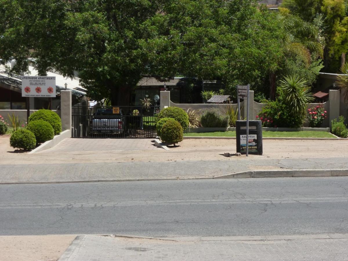 Springbok Apartments Exterior photo